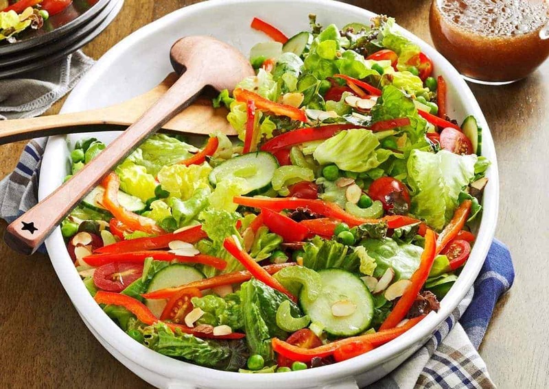 Salad ngô nhẹ bụng, dễ tiêu hóa 