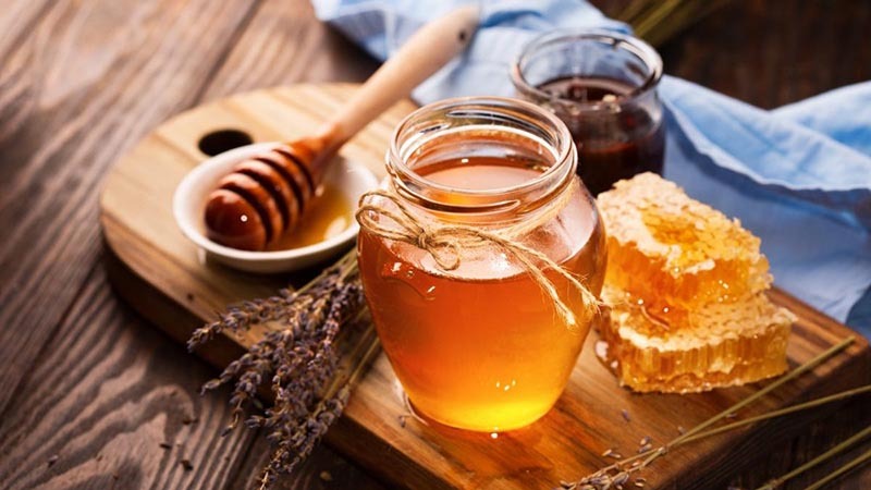 Mật ong chứa nhiều thành phần dinh dưỡng có lợi 